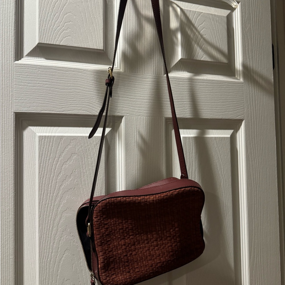 Women’s & Other Stories Crossbody Basketweave Bag in Deep Burgundy